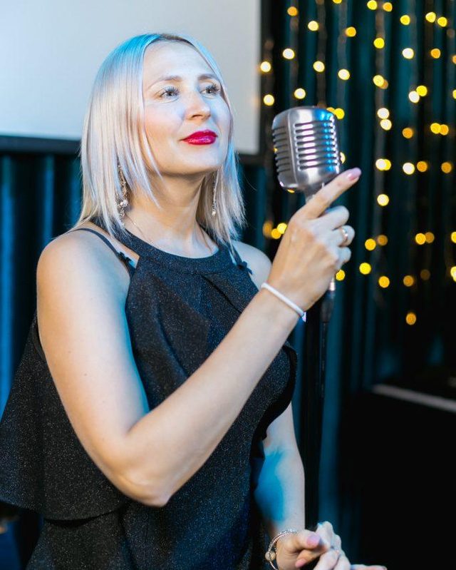 Анастасия Наделяева — Педагог по вокалу студии Vocal Premium
